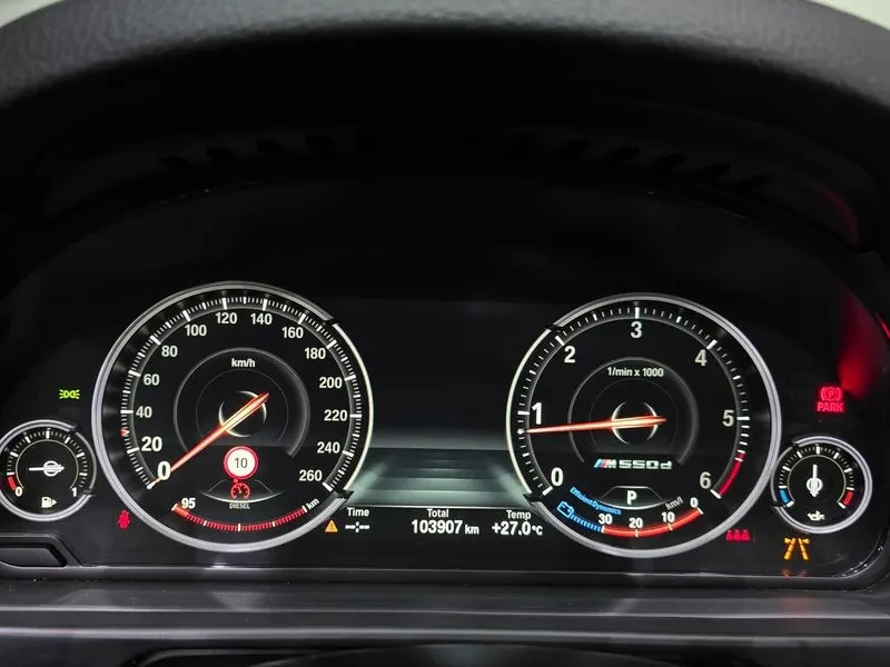 BMW 520 d-MSport xDrive - САМО 30% АВАНС, снимка 8 - Автомобили и джипове - 55740807