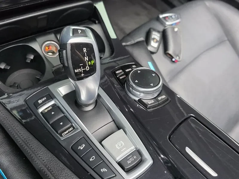 BMW 520 d-MSport xDrive - САМО 30% АВАНС, снимка 9 - Автомобили и джипове - 55740807