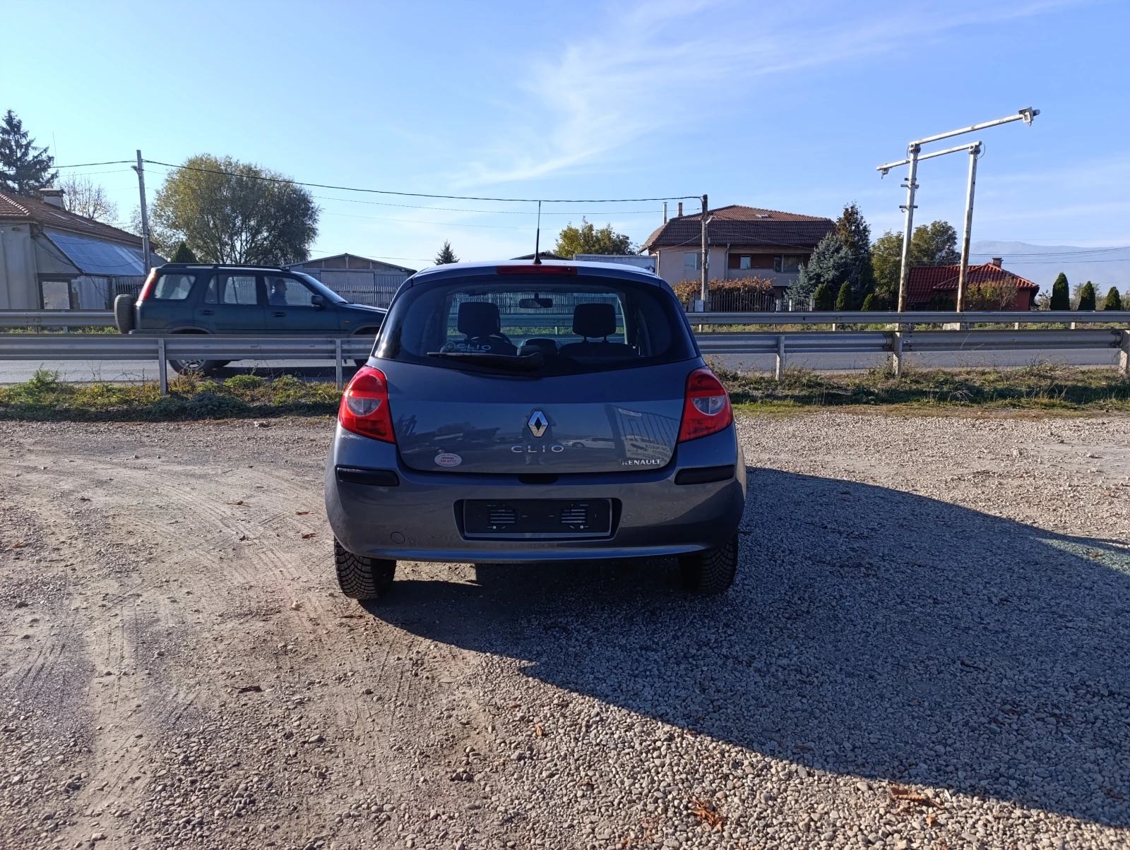 Renault Clio 1.2i- Бензин - изображение 6