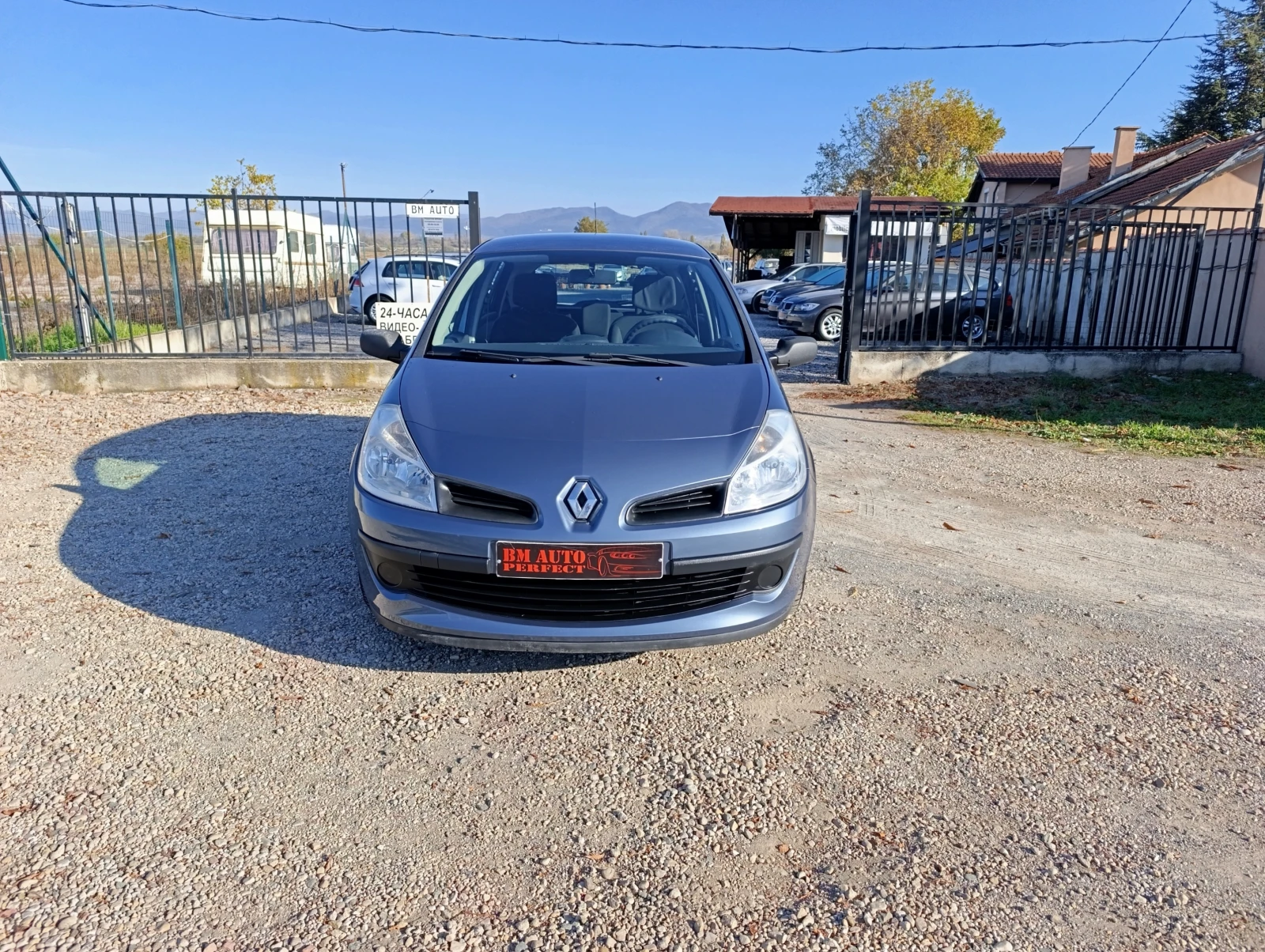 Renault Clio 1.2i- Бензин - изображение 2