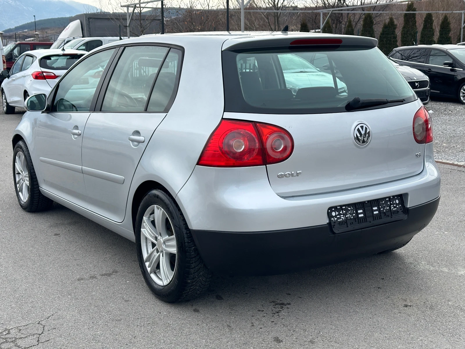 VW Golf 1.6 i - изображение 4