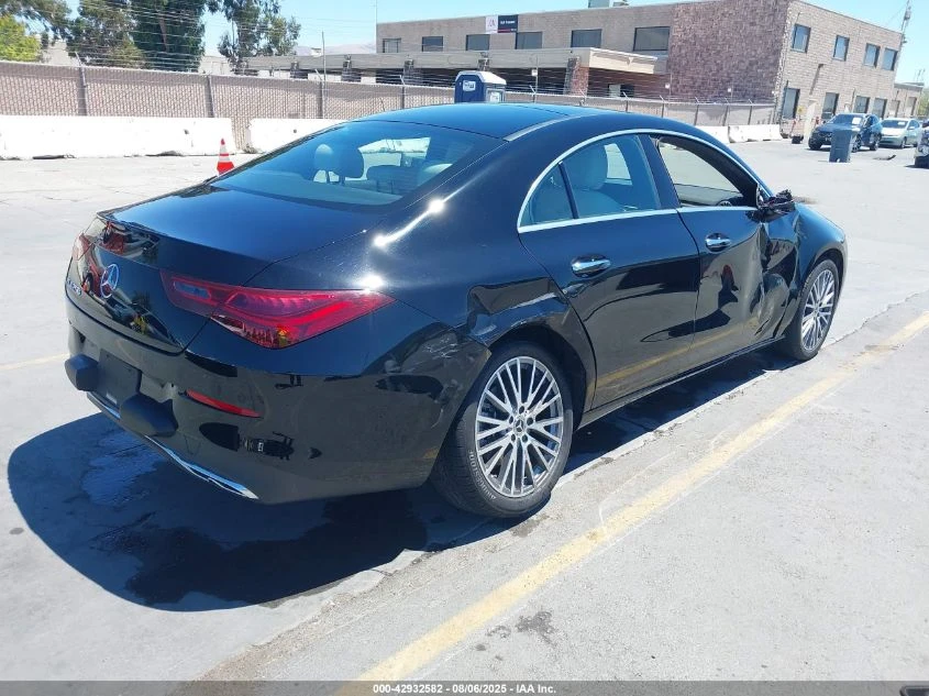 Mercedes-Benz CLA 250 2.0L I-4 DI, DOHC, VVT, TURBO, 221HP Front Wheel - изображение 9