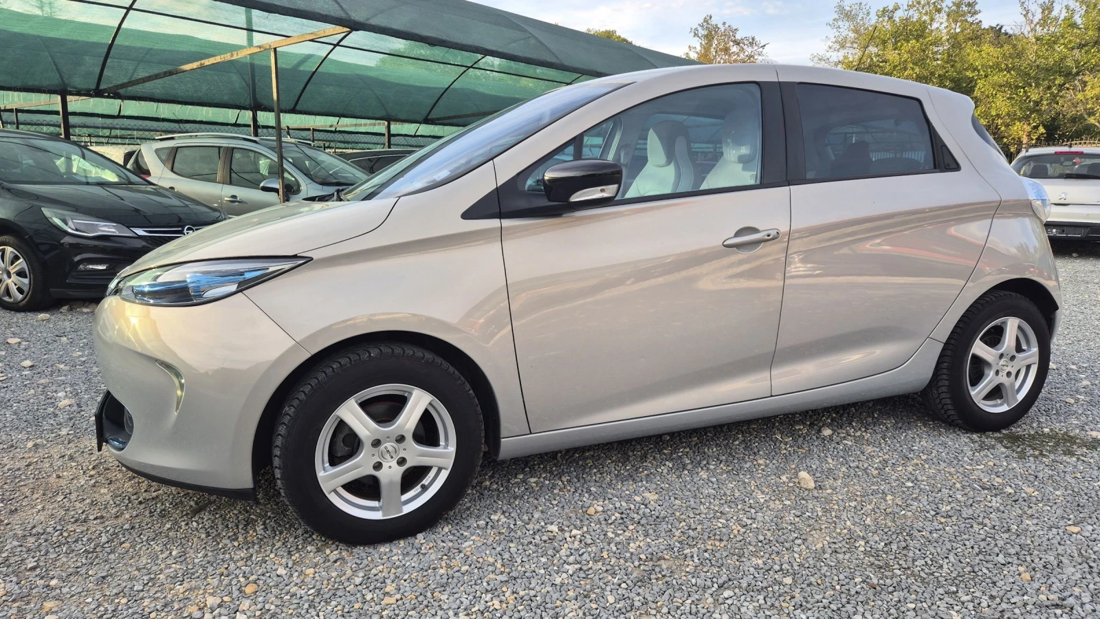 Renault Zoe  - изображение 3