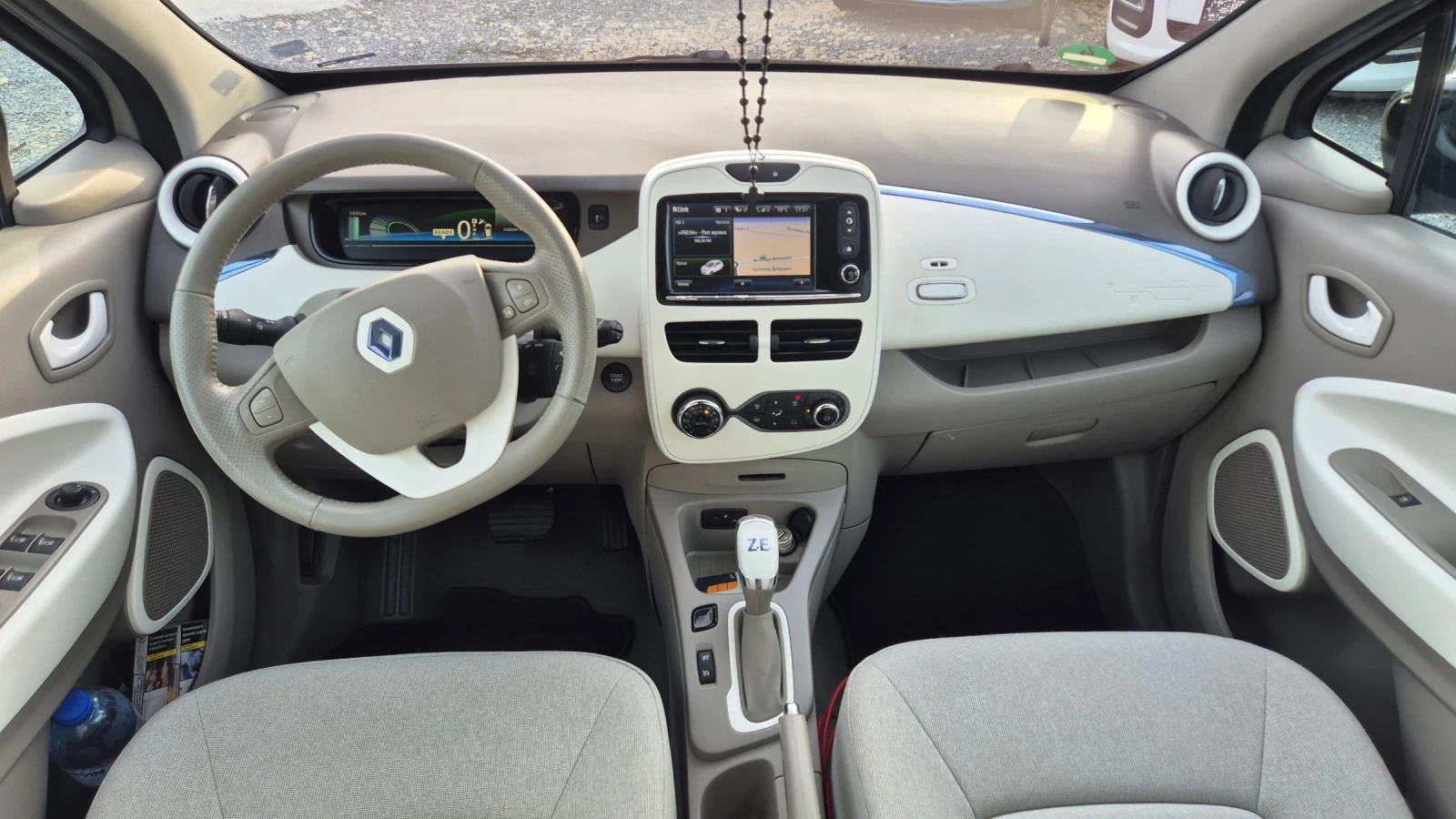 Renault Zoe  - изображение 10