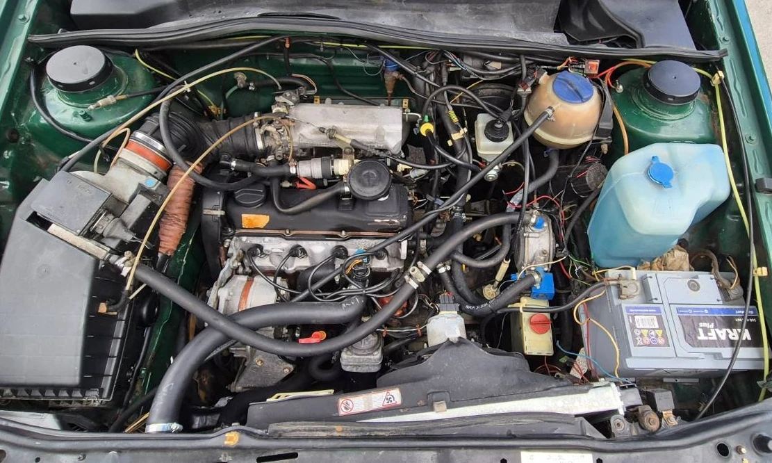 VW Golf 1.8 - изображение 8