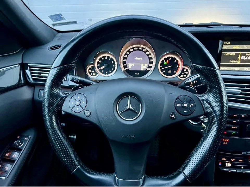 Mercedes-Benz E 350  - изображение 10