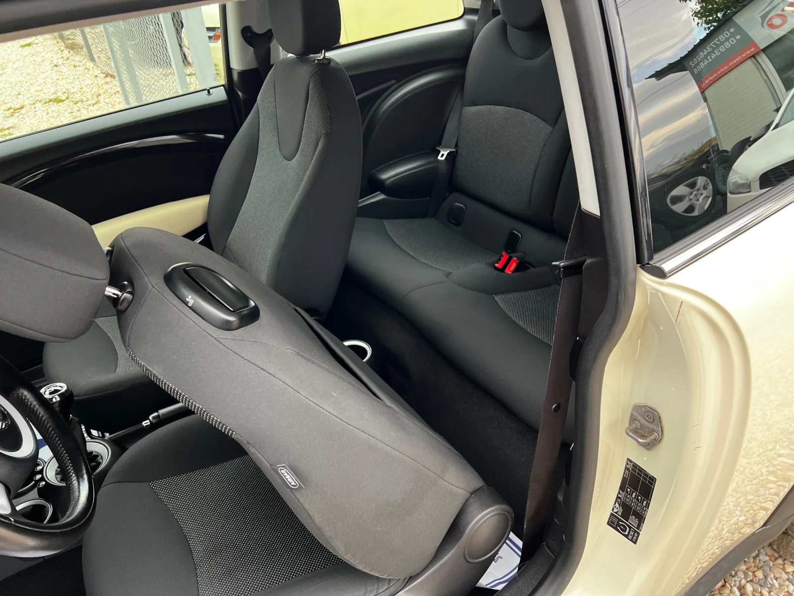 Mini One 1.6I 117000KM 6-SPEED SWISS | Mobile.bg — изображение 13