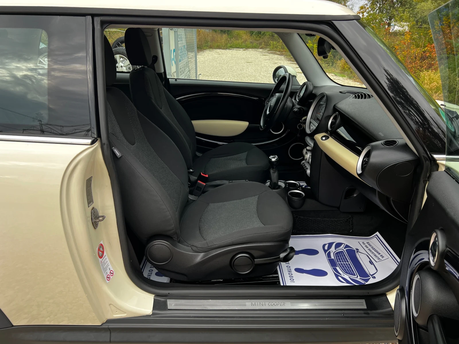 Mini One 1.6I 117000KM 6-SPEED SWISS | Mobile.bg — изображение 11