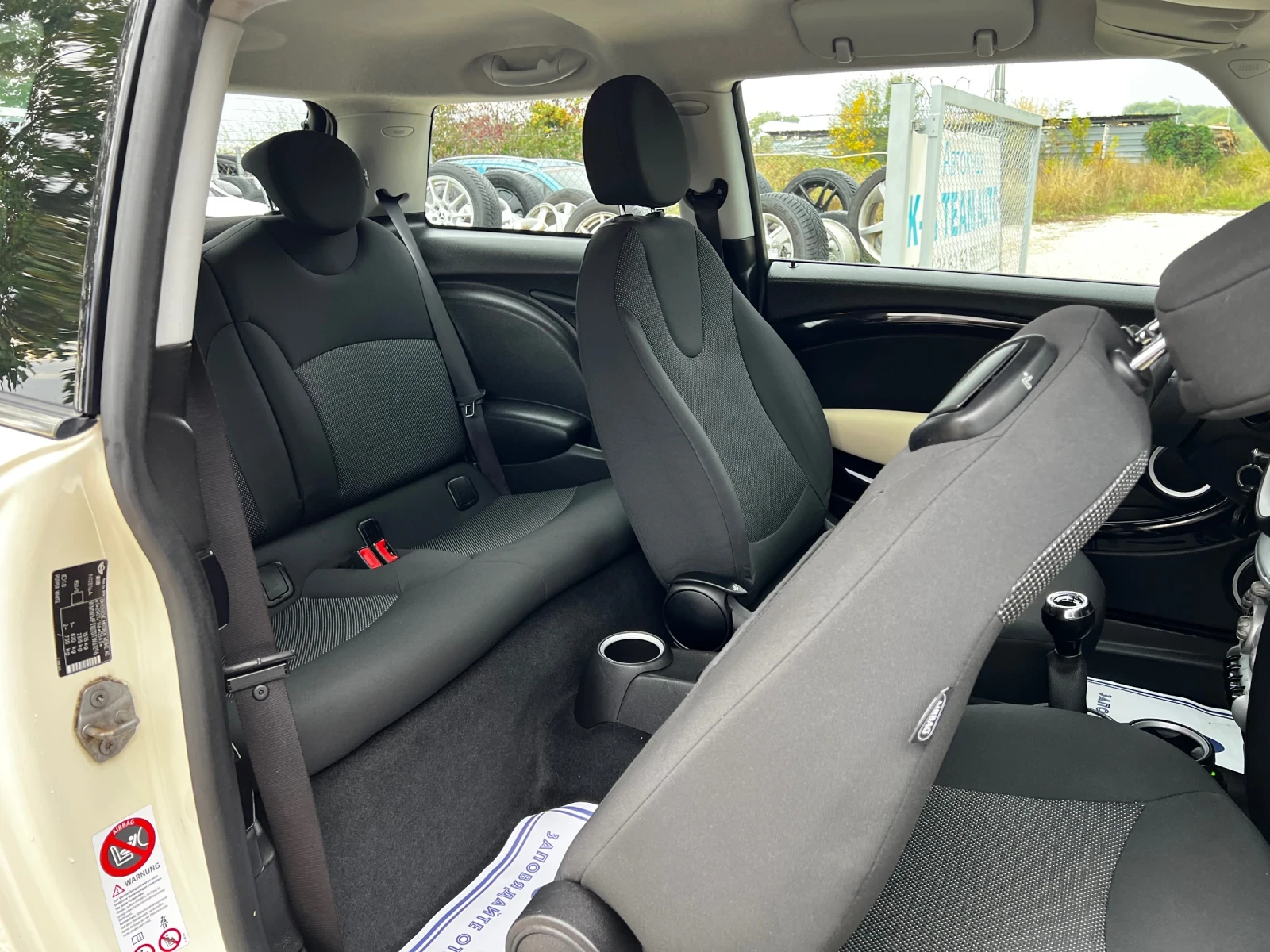 Mini One 1.6I 117000KM 6-SPEED SWISS | Mobile.bg — изображение 12