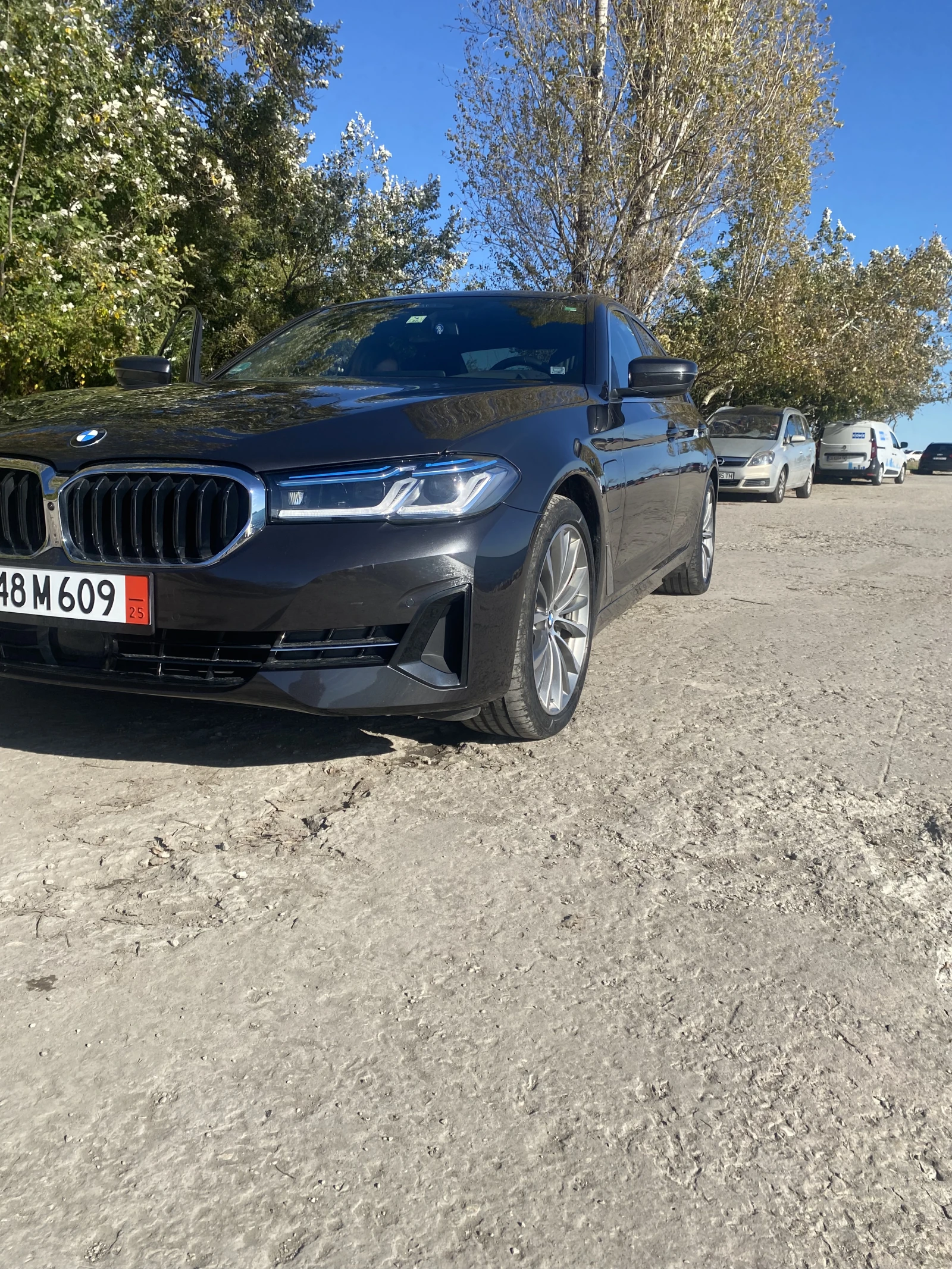 BMW 530E Laser/360/Massage/Harman Kardon/HUD/DApro/PApro - изображение 2