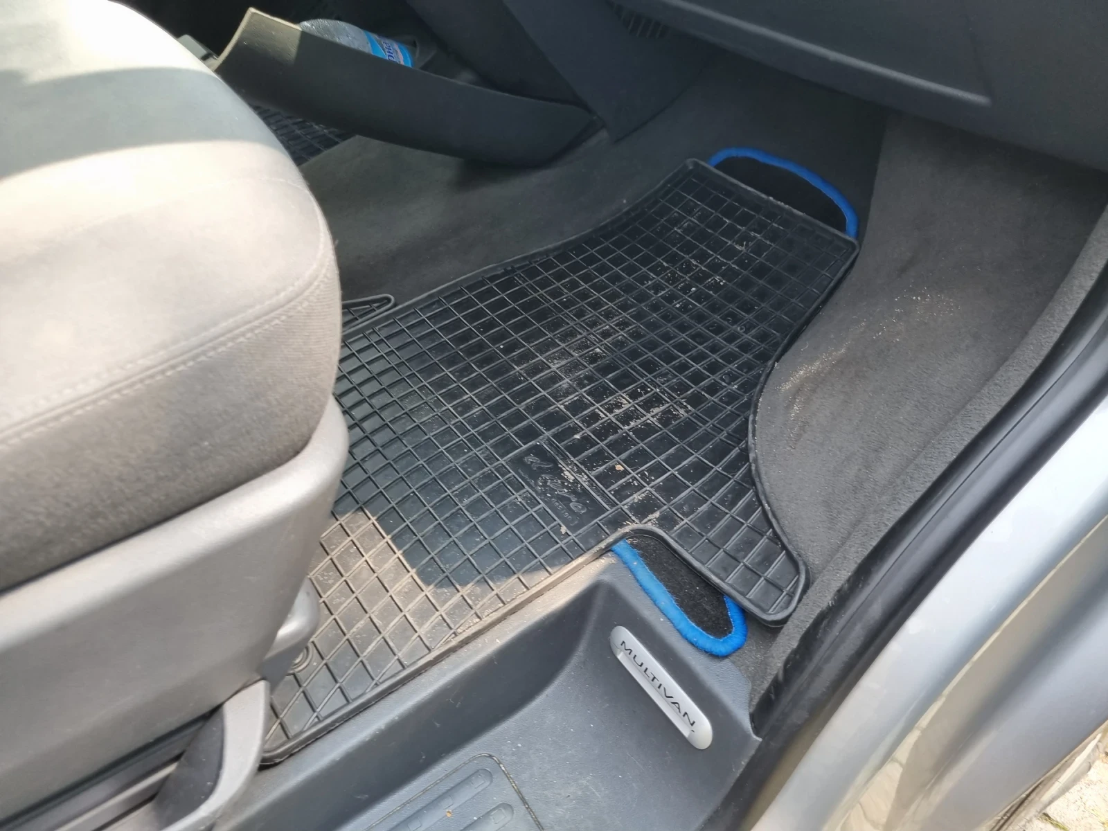 VW Multivan  - изображение 8