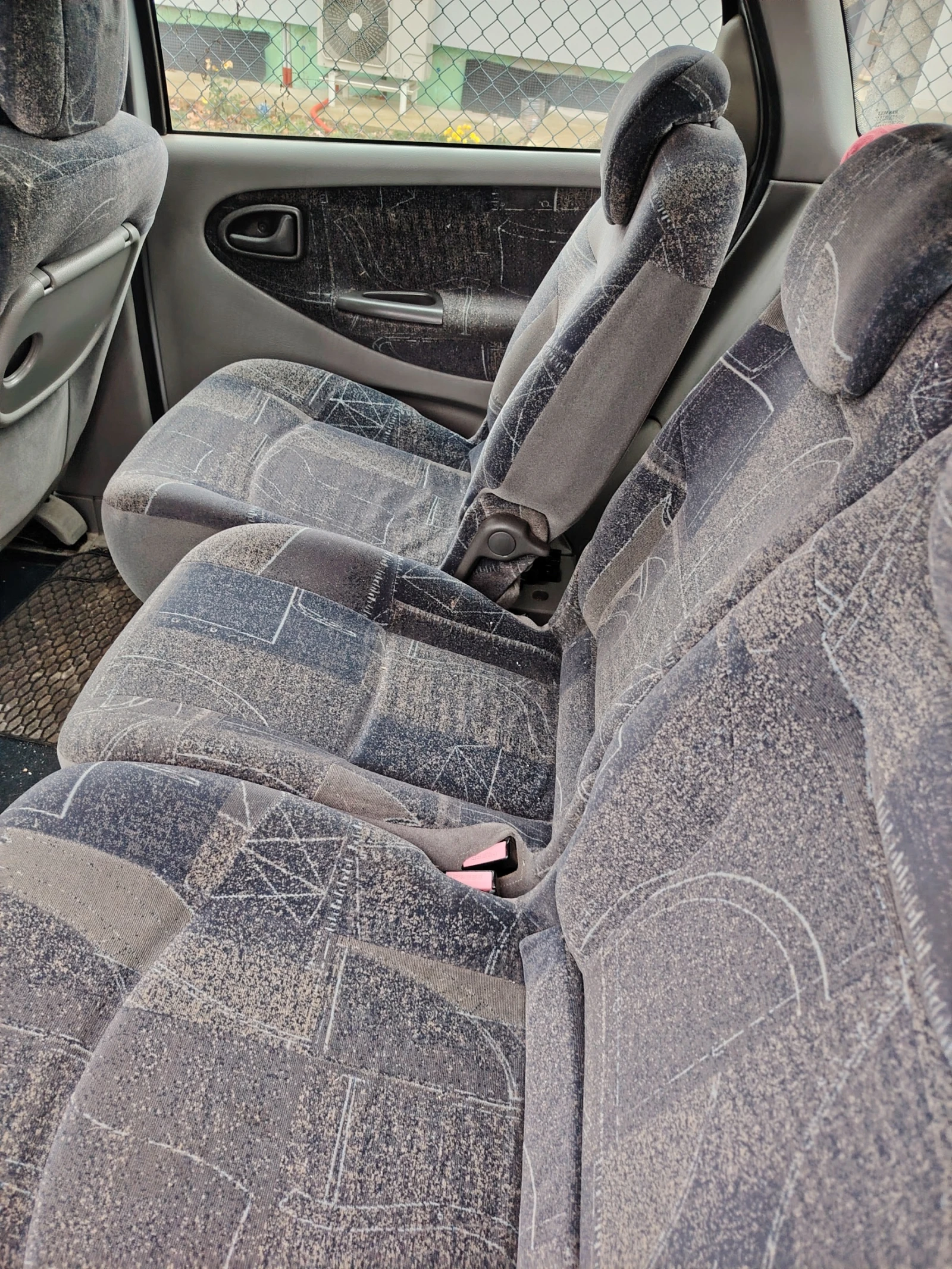 Renault Scenic 1.6 - изображение 6