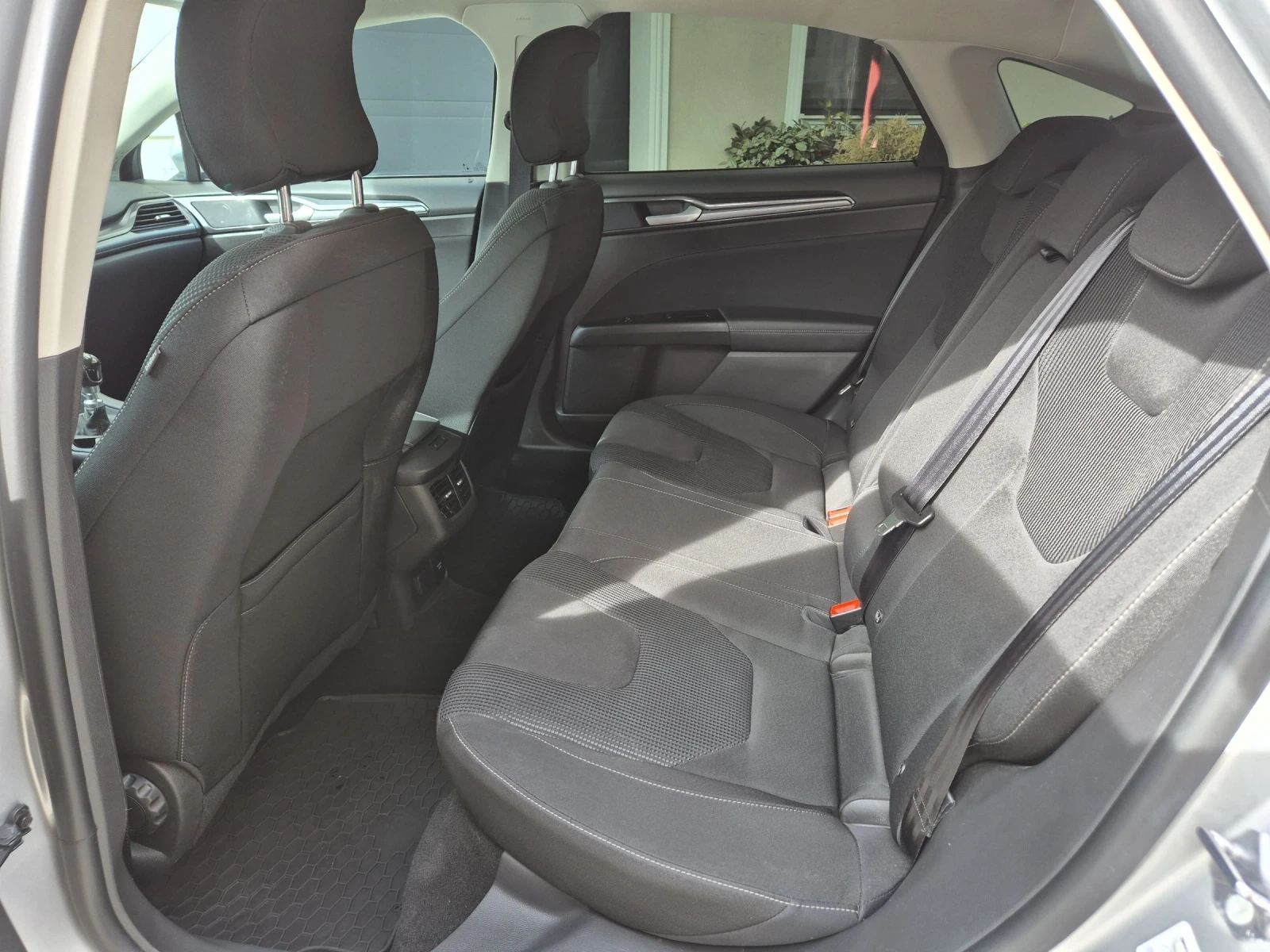 Ford Mondeo 2.0 EcoBlue ГАРАНЦИОННА - изображение 8