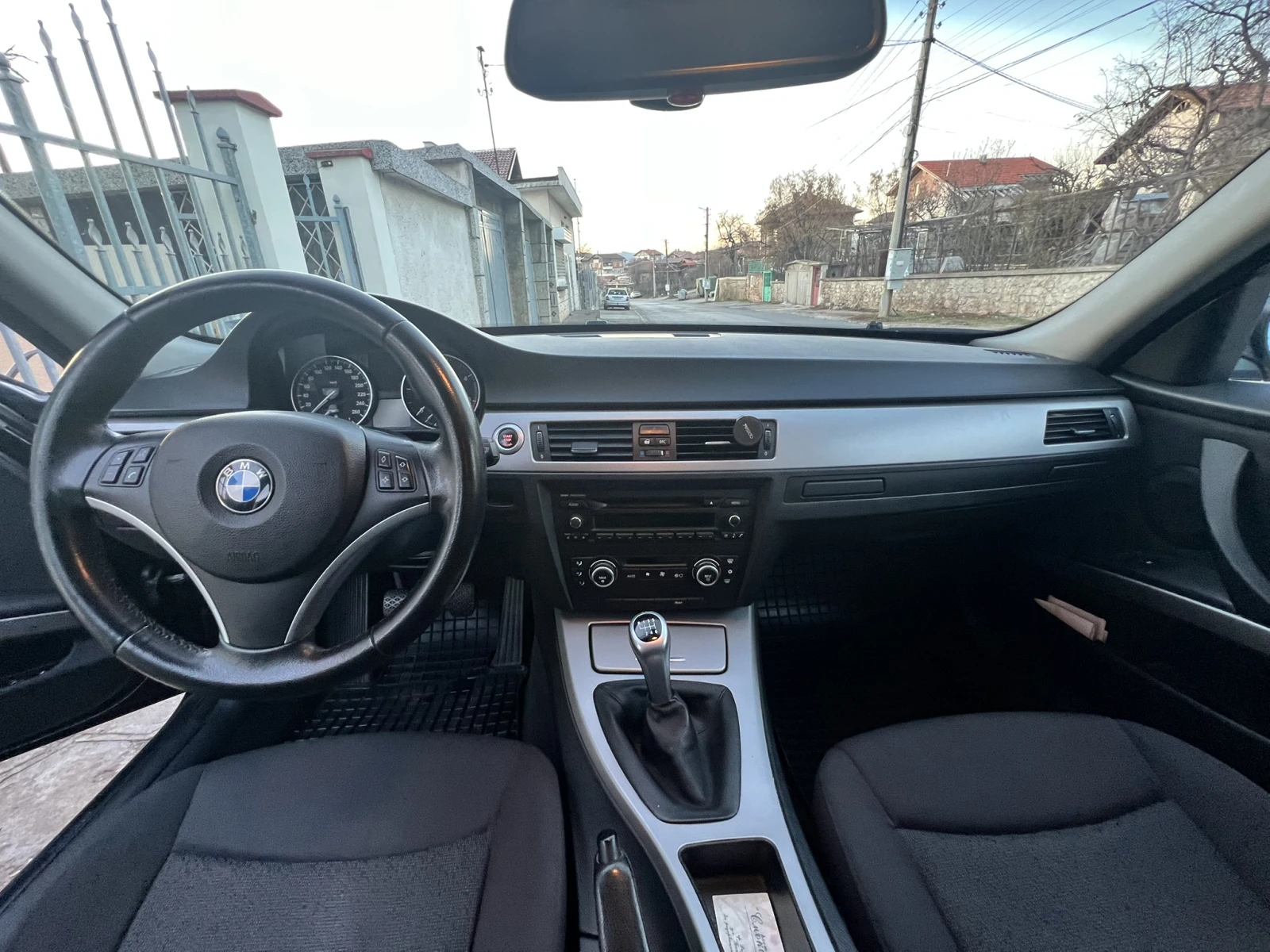 BMW 318 e90, снимка 14 - Автомобили и джипове - 53740905