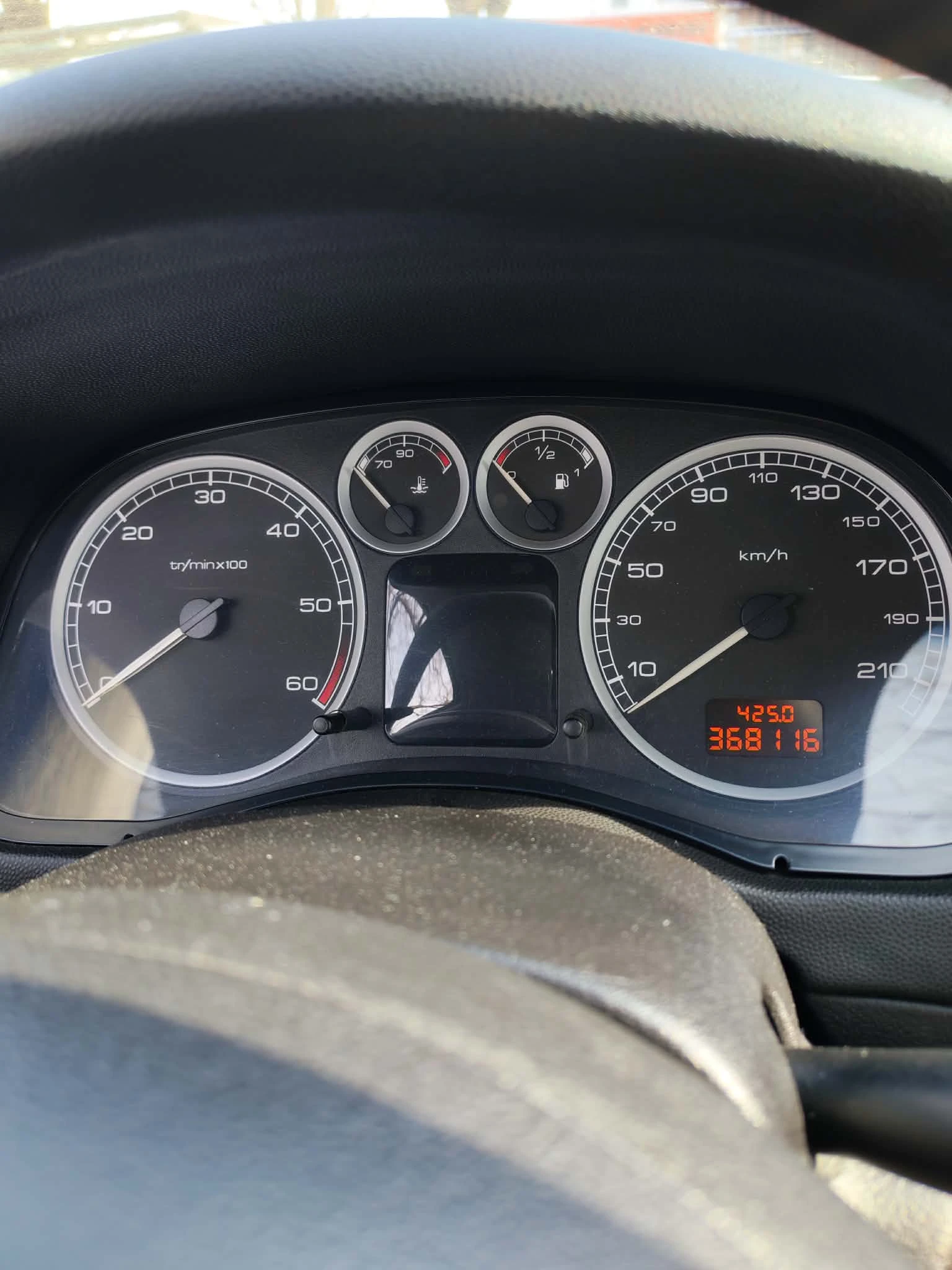 Peugeot 307, снимка 13 - Автомобили и джипове - 53754788