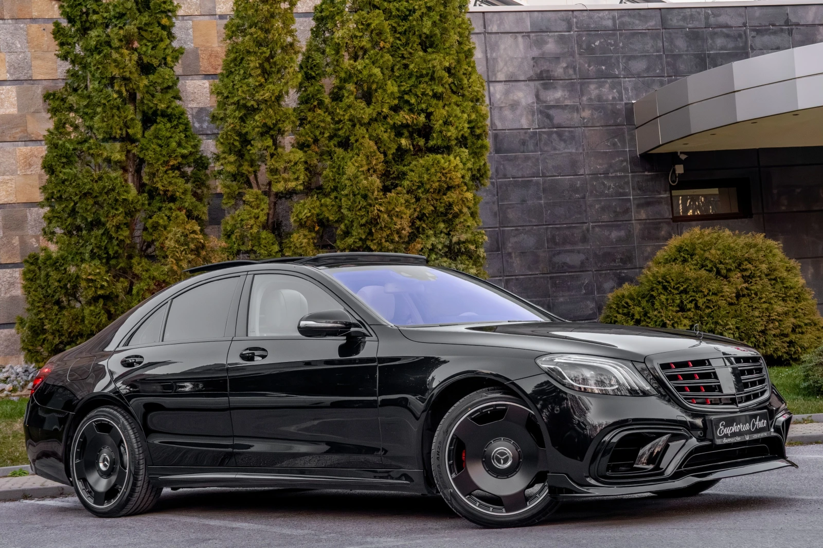 Mercedes-Benz S 350 d* BRABUS LIMITED* PANORAMA* 3XTV* NIGHT PACK* , снимка 7 - Автомобили и джипове - 53852646