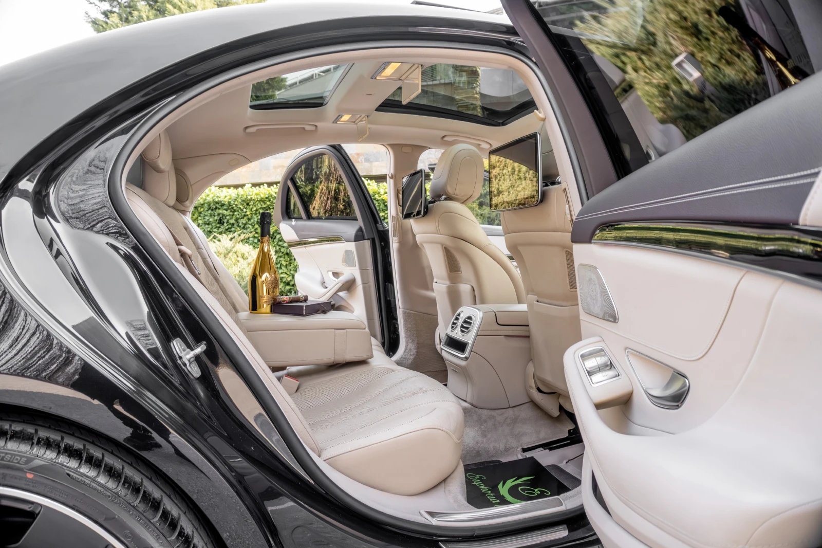 Mercedes-Benz S 350 d* BRABUS LIMITED* PANORAMA* 3XTV* NIGHT PACK* , снимка 11 - Автомобили и джипове - 53852646