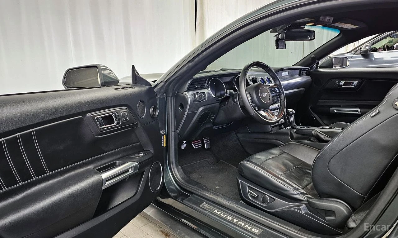 Ford Mustang 2.3 Eco Boost* ����* NAVI* �������* ���������*  | Mobile.bg � ����������� 6