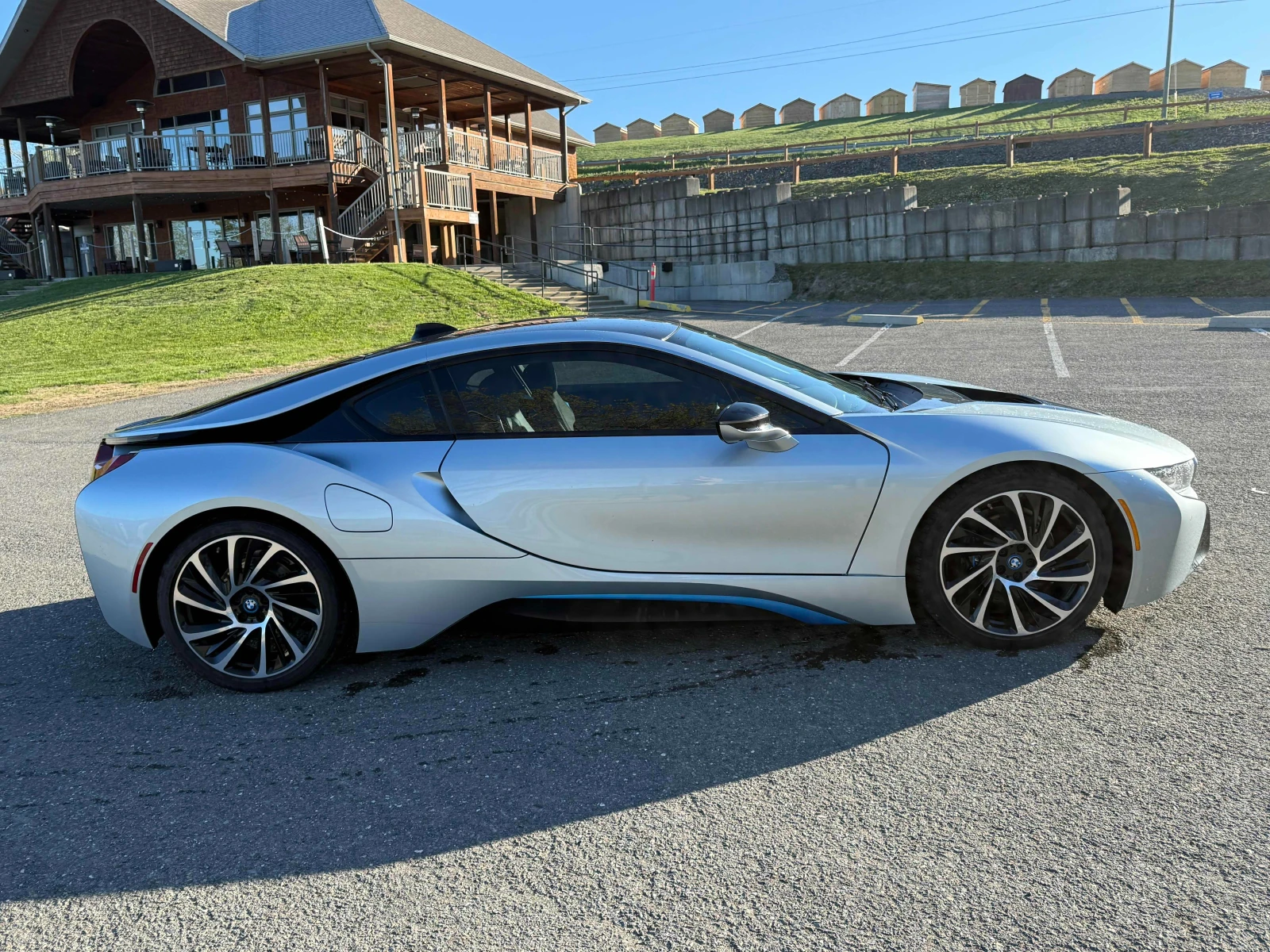 BMW i8 2dr CPE * HYBRID* CARFAX*  | Mobile.bg � ����������� 6