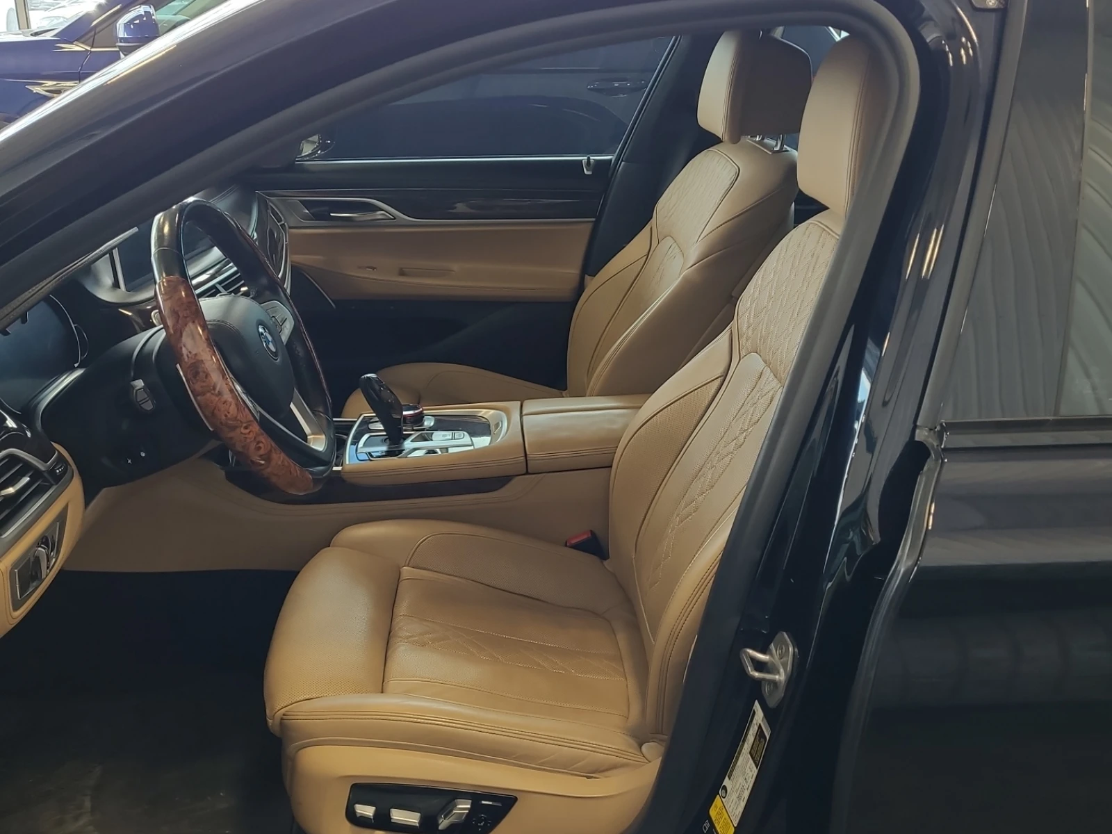 BMW 750 i XDRIVE * CARFAX * ���� ������ *  | Mobile.bg � ����������� 8