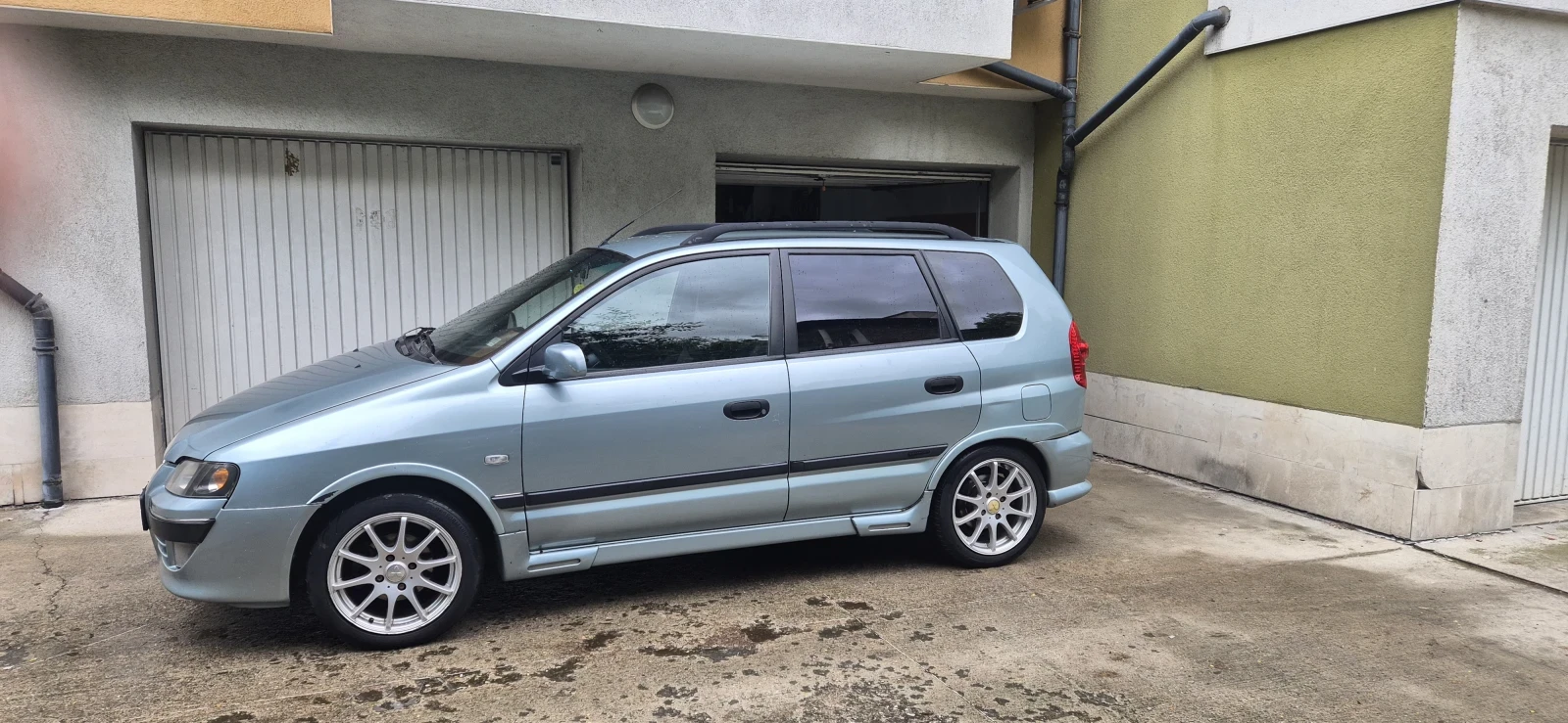 Mitsubishi Space star 1.6, снимка 13 - Автомобили и джипове - 54858137