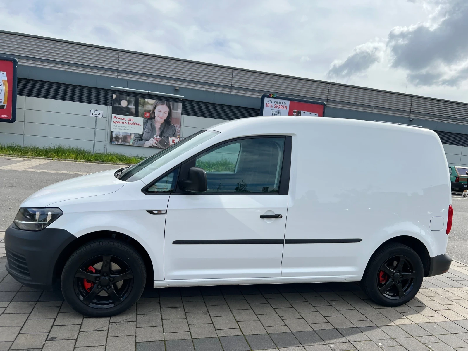VW Caddy 1.6, снимка 5 - Автомобили и джипове - 55081490