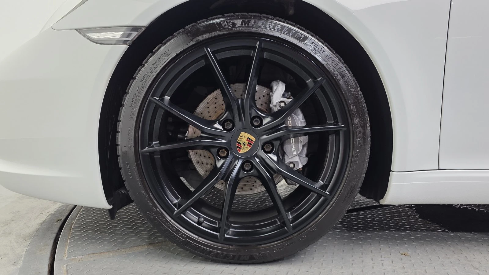 Porsche 911 Carrera* ЛЮК* ПОДГРЕВ ВОЛАН* КРАЙНА ЦЕНА, снимка 5 - Автомобили и джипове - 55349136