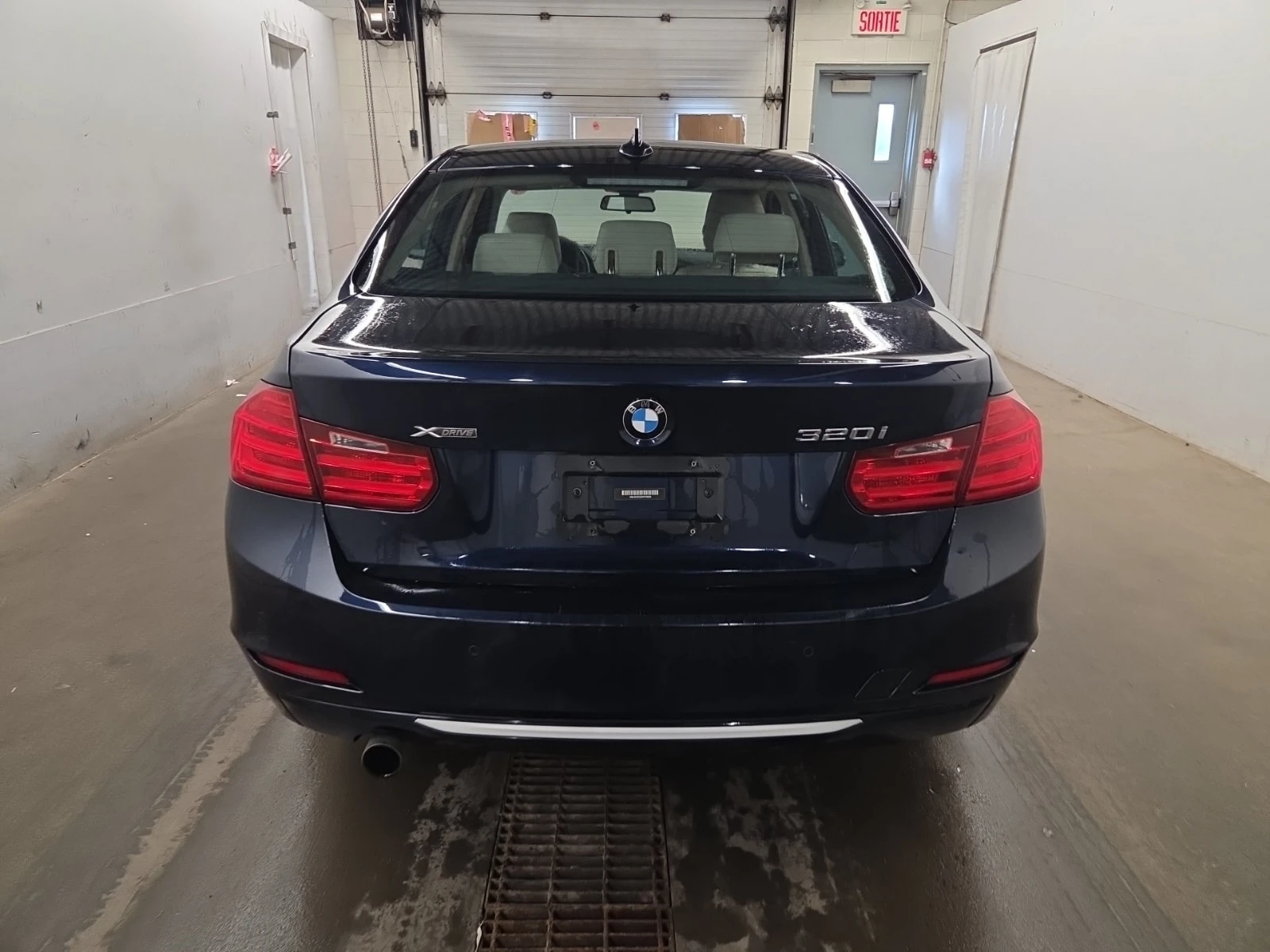 BMW 320 I XDRIVE / MEMORY / PANO / АВТОКРЕДИТ, снимка 5 - Автомобили и джипове - 55847296