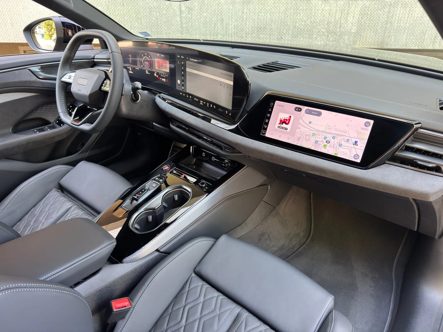 Audi A6, снимка 9 - Автомобили и джипове - 56421126