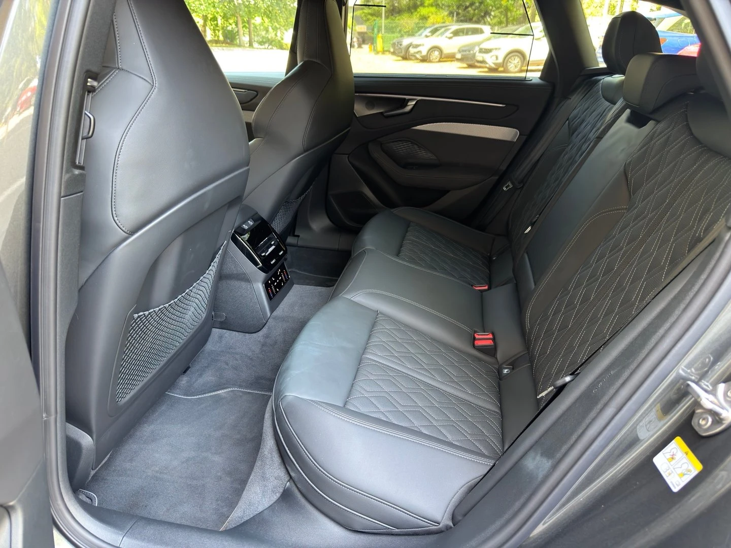 Audi A6, снимка 13 - Автомобили и джипове - 56421126