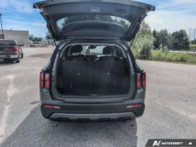 Kia Sorento * АВТО КРЕДИТ* ЦЕНА ДО БГ * СЕРВИЗНА ИСТОРИЯ * , снимка 13