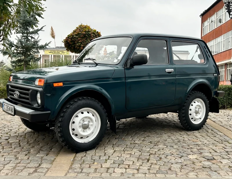 Lada Niva 1.7, снимка 5 - Автомобили и джипове - 47825182