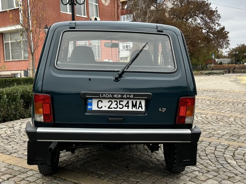 Lada Niva 1.7, снимка 3 - Автомобили и джипове - 47825182