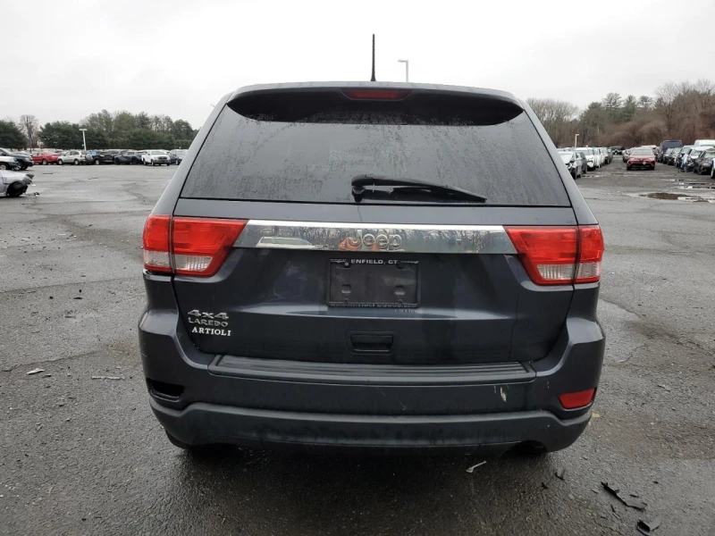 Jeep Grand cherokee LAREDO, снимка 6 - Автомобили и джипове - 49077609