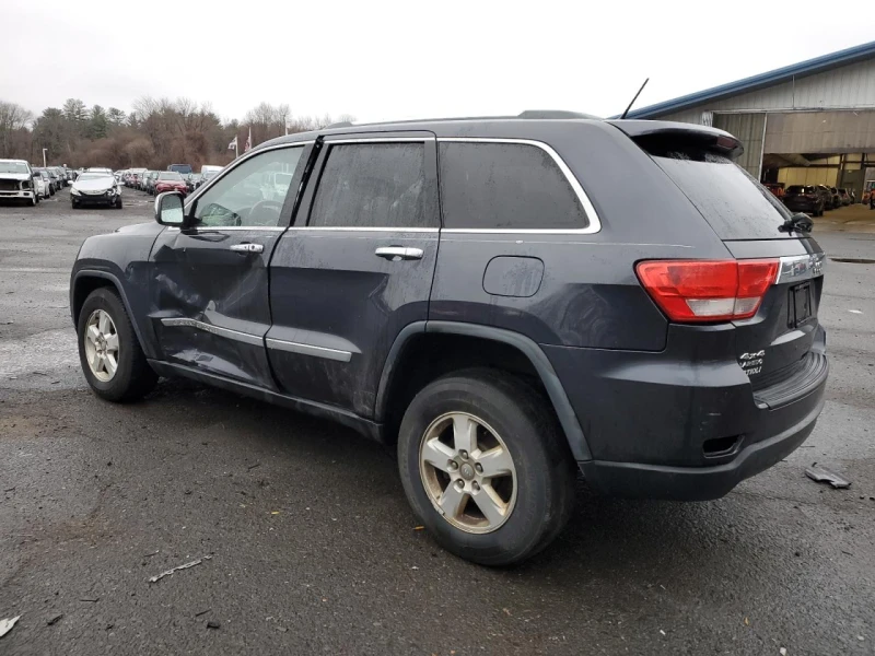 Jeep Grand cherokee LAREDO, снимка 3 - Автомобили и джипове - 49077609