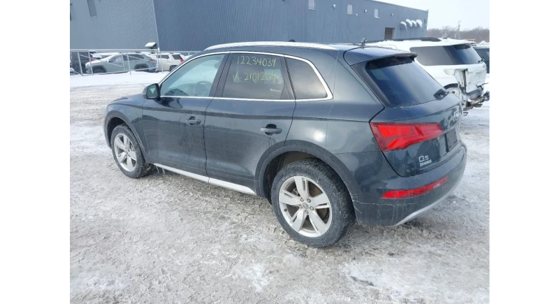 Audi Q5, снимка 4 - Автомобили и джипове - 49174021