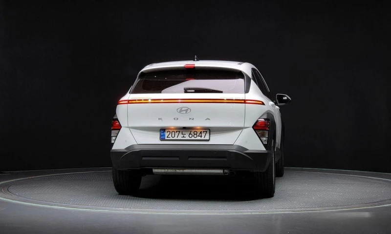 Hyundai Kona Gasoline 1.6 Turbo 2WD Modern Plus, снимка 4 - Автомобили и джипове - 52113325