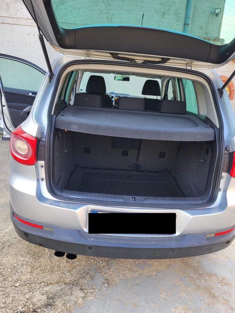 VW Tiguan, снимка 5 - Автомобили и джипове - 52589963