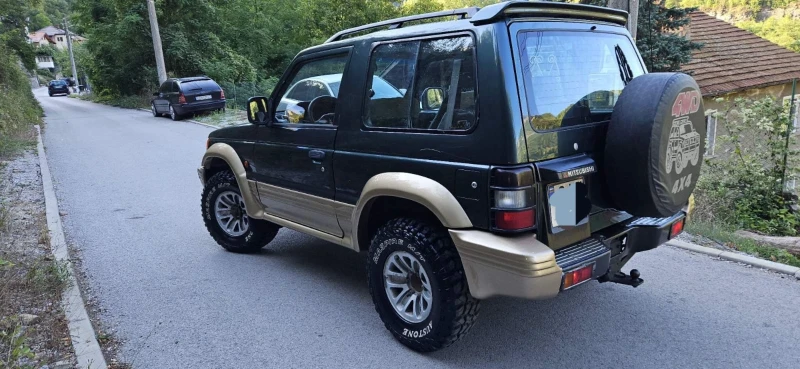 Mitsubishi Pajero 2.5, снимка 3 - Автомобили и джипове - 52901085