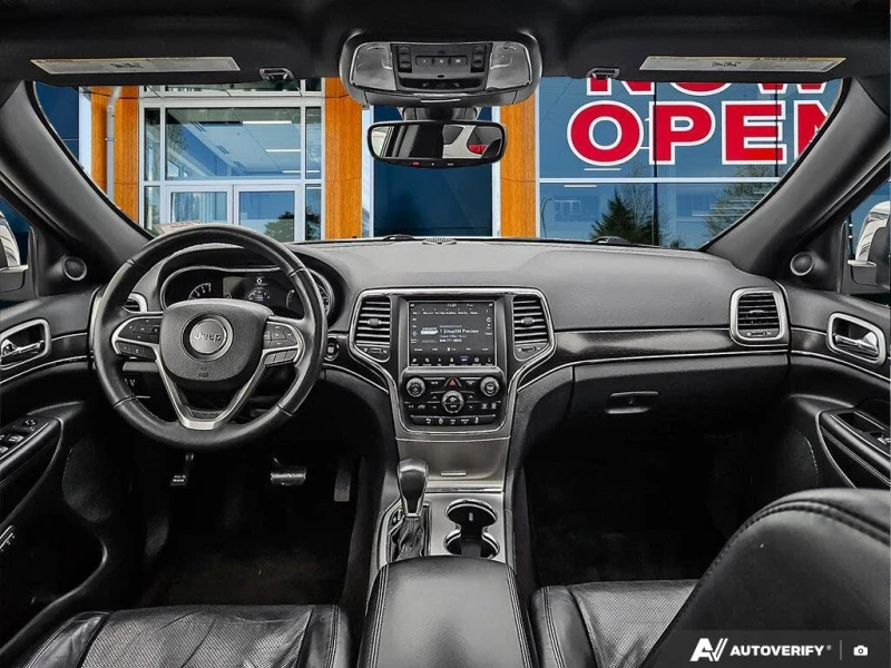 Jeep Grand cherokee Limited* 4WD* АвтоКредит* (ЦЕНА ДО БГ), снимка 13 - Автомобили и джипове - 53102505