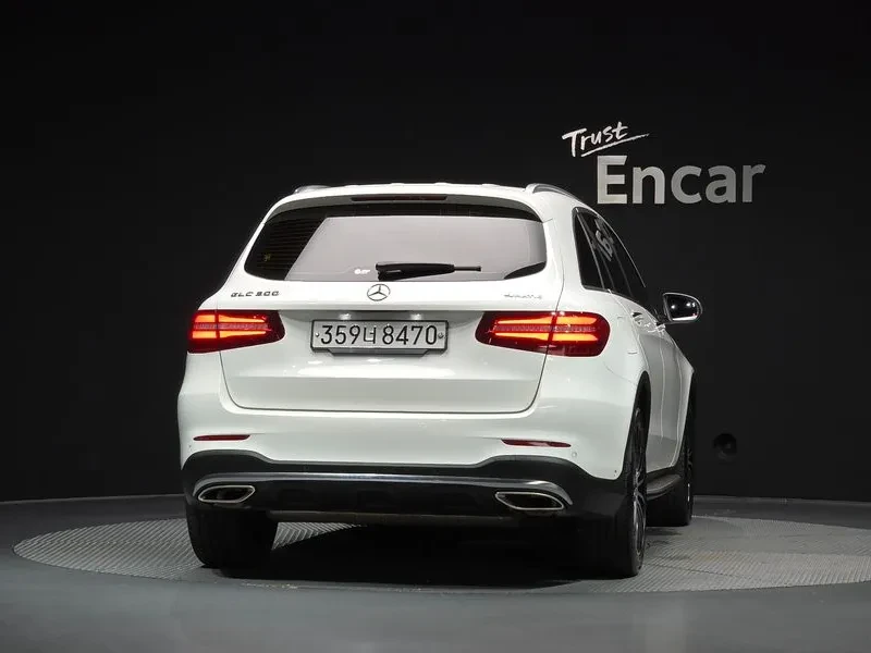 Mercedes-Benz GLC 300 4MATIC AMG Line Coupe* Burmester | Mobile.bg � ����������� 4