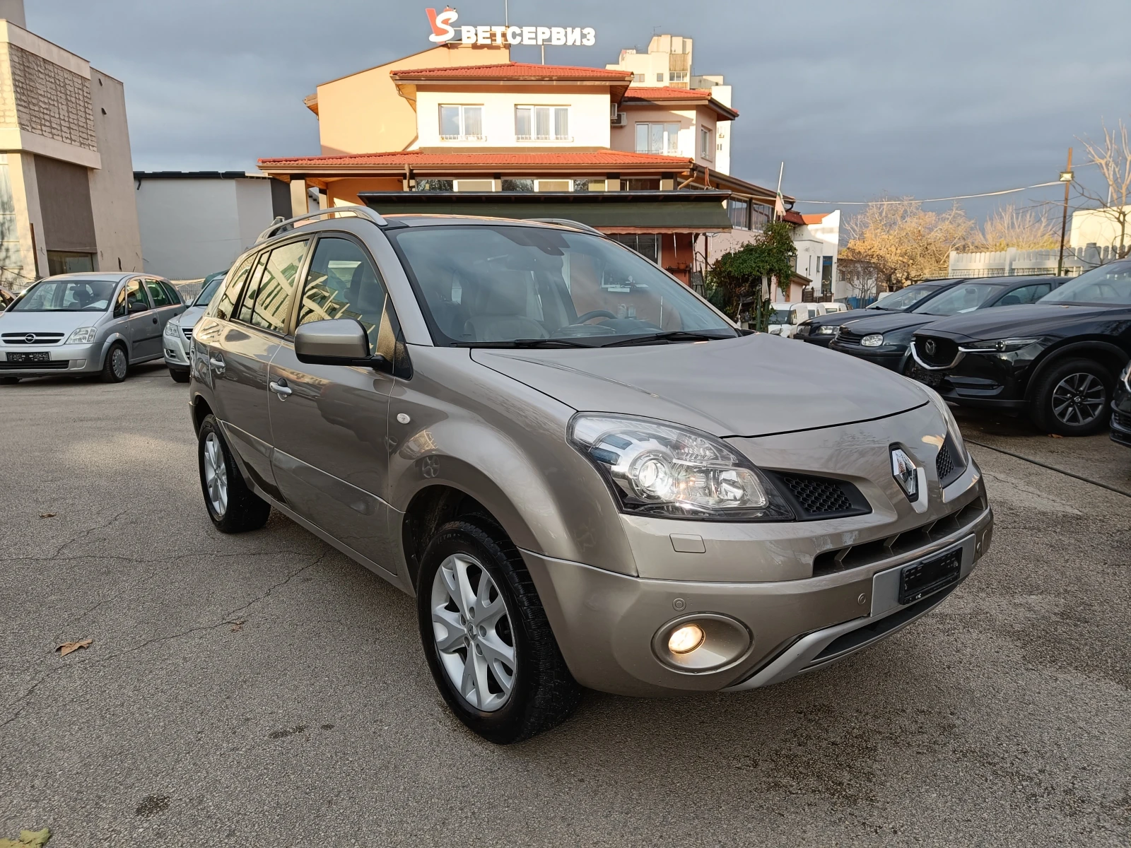 Renault Koleos 2.5 BARTER 171 - изображение 2