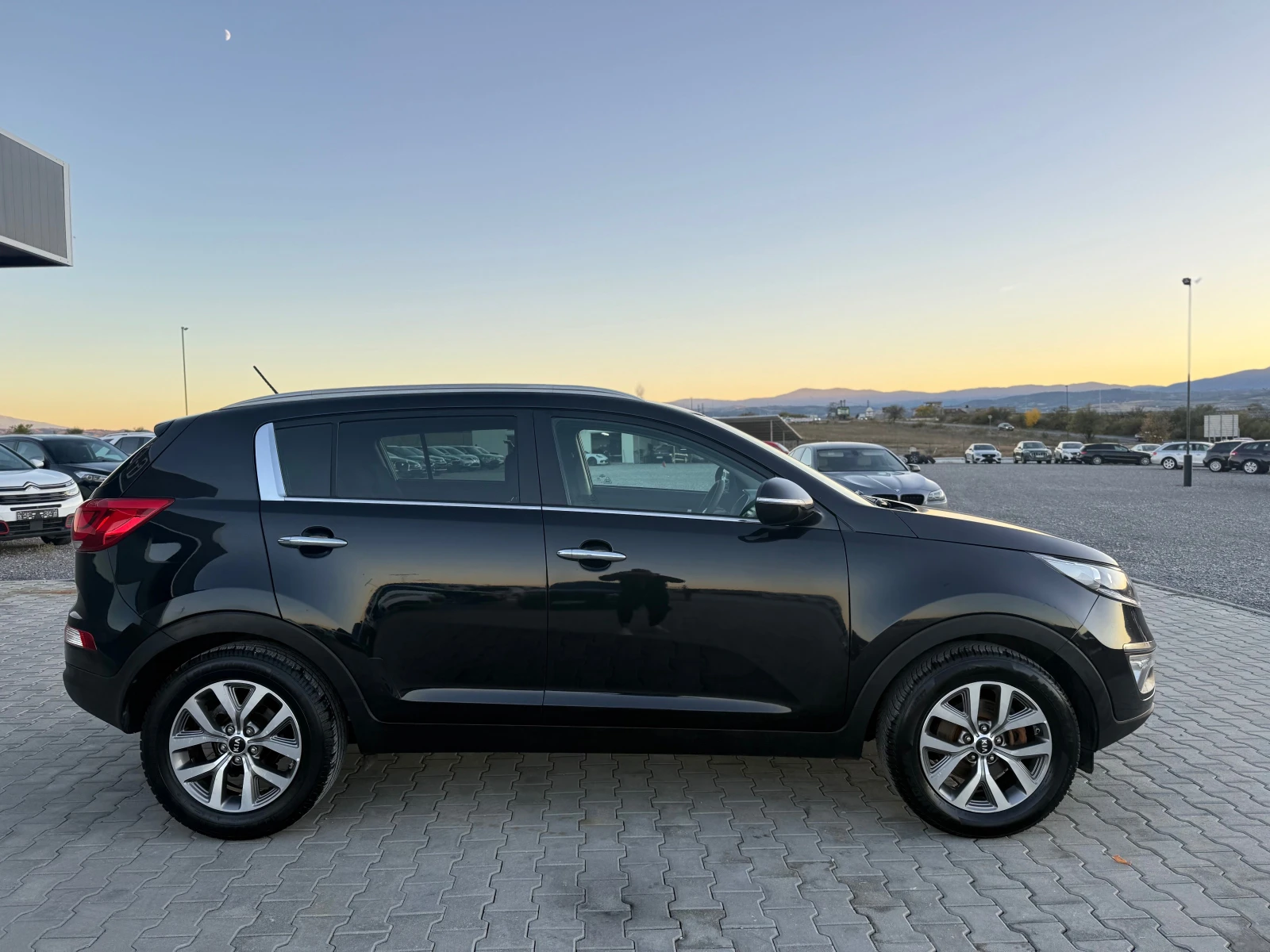 Kia Sportage 1.6 бензин + газ СОБСТВЕН  ЛИЗИНГ  | Mobile.bg — изображение 3