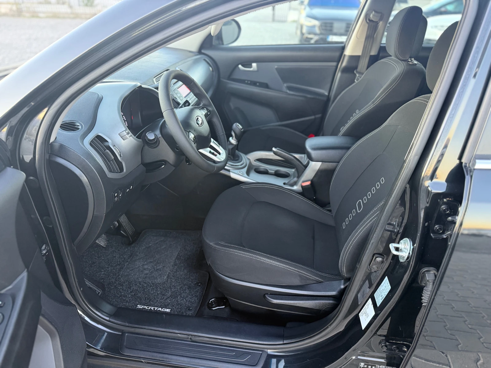 Kia Sportage 1.6 бензин + газ СОБСТВЕН  ЛИЗИНГ  | Mobile.bg — изображение 9