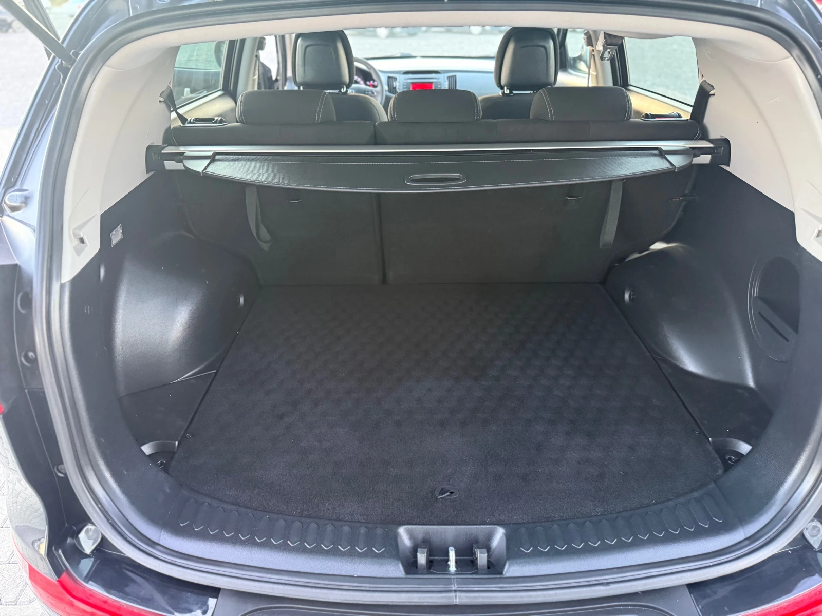 Kia Sportage 1.6 бензин + газ СОБСТВЕН  ЛИЗИНГ  | Mobile.bg — изображение 14