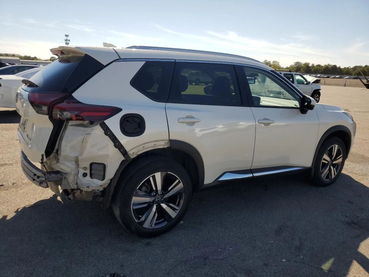 Nissan Rogue  - изображение 3