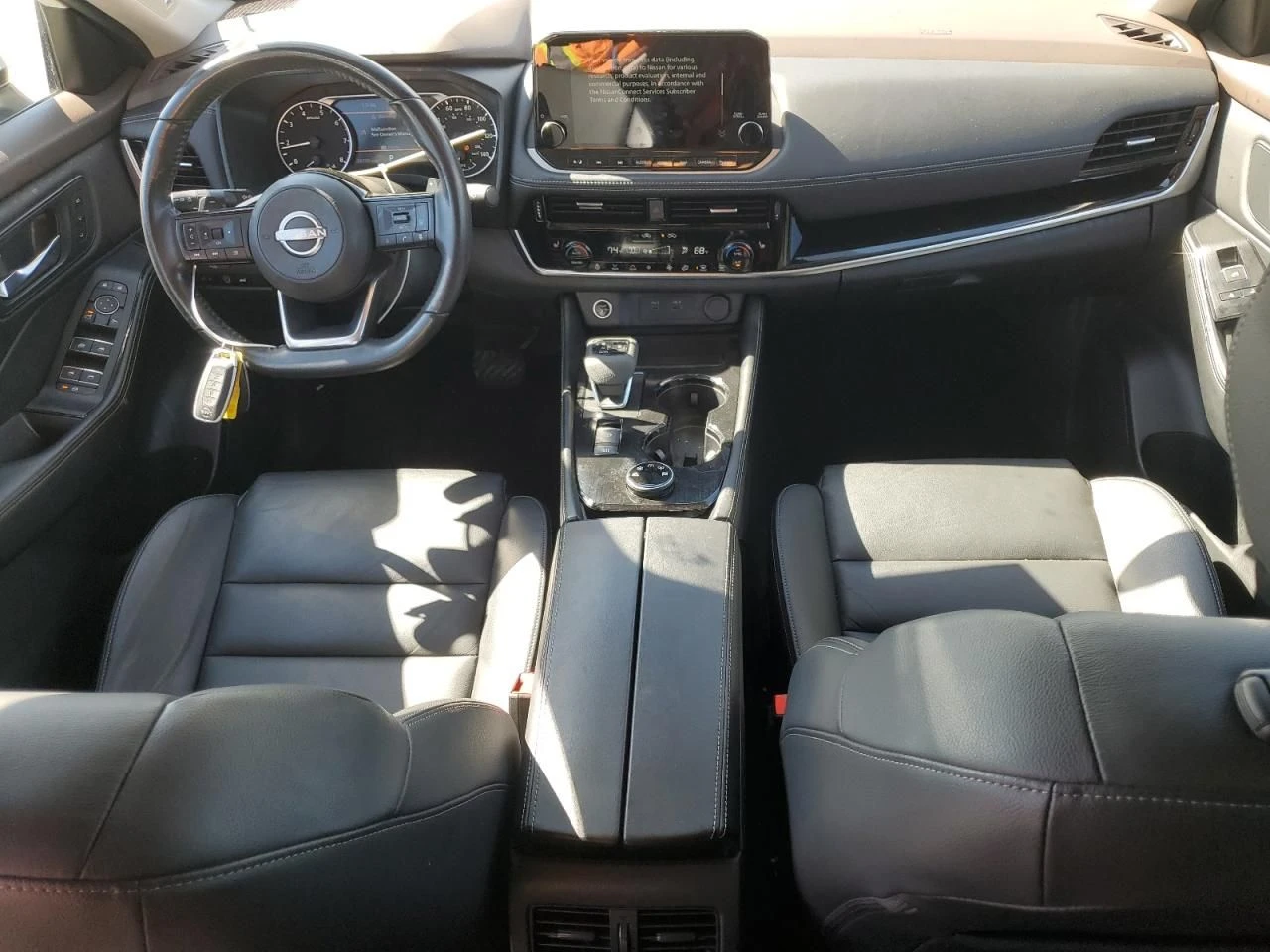 Nissan Rogue  - изображение 8