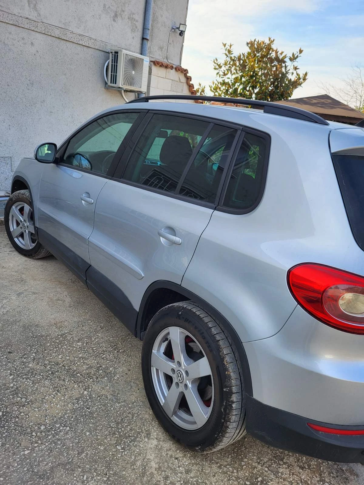 VW Tiguan  - изображение 4