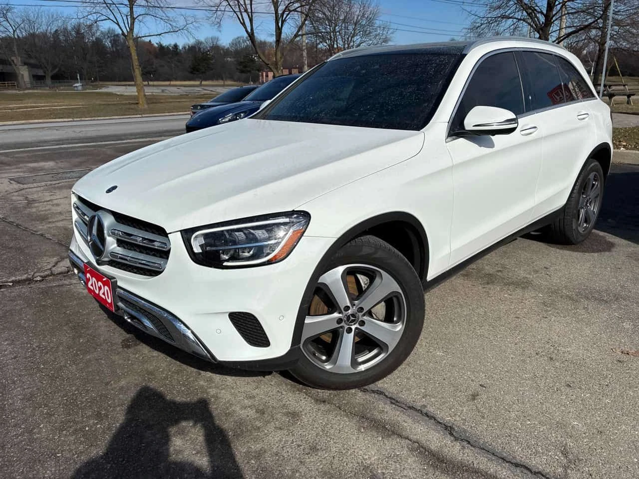 Mercedes-Benz GLC 300 * ПРЕДСТАВИТЕЛСТВО * 360 * ПОДГРЕВИ * КАМЕРА * ПАМ