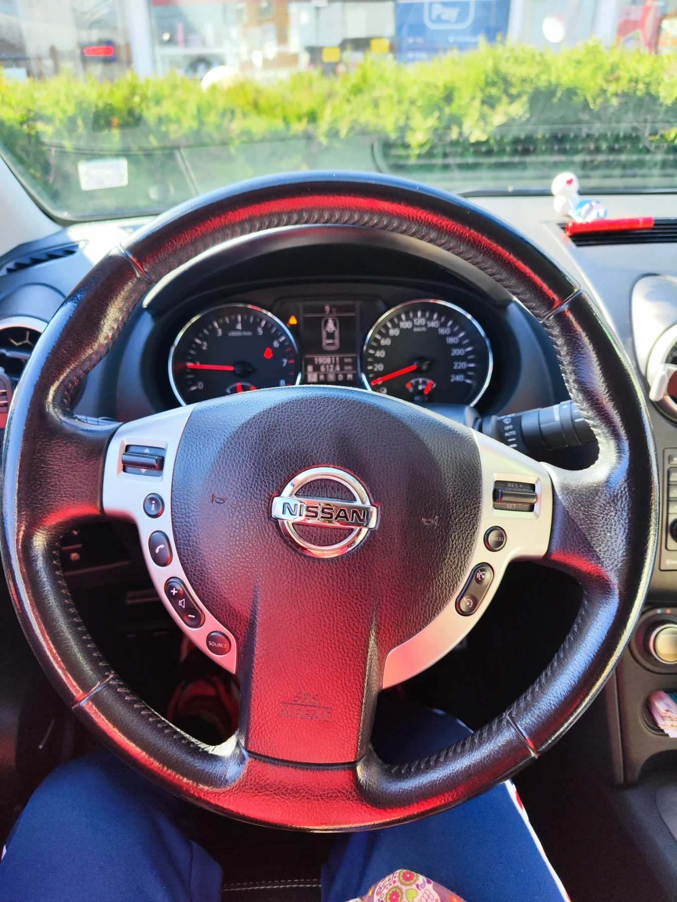 Nissan Qashqai + 2 TEKNA , снимка 11 - Автомобили и джипове - 55153336